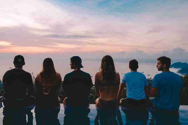 跑步锻炼出汗能减肥么，快走没有出汗和跑步出了很多汗